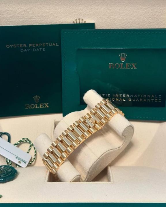 R0lex oyster day-date