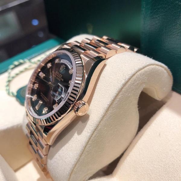 R0lex oyster day date diamond